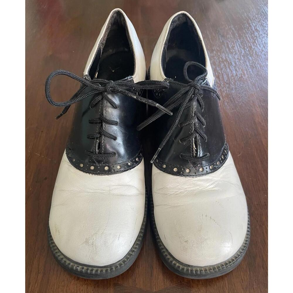Vintage Zodiac Saddle Shoes- 90s- Size 7